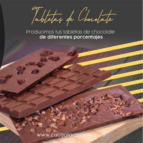 Imagen de tabletas de chocolate negro con diferentes porcentajes de cacao