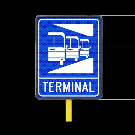 Fotografía de la parada de autobús en Ordesa, punto de inicio de las rutas de senderismo.