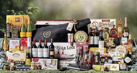 Infografía comparativa de cestas de Navidad: El Paisano vs. otras cestas famosas