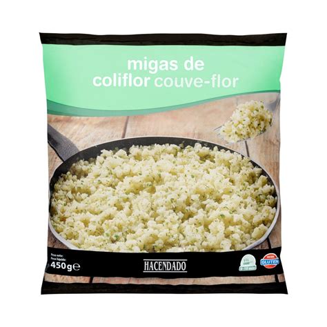 imagen de las migas de coliflor congeladas de Mercadona, listas para usar en una pizza keto