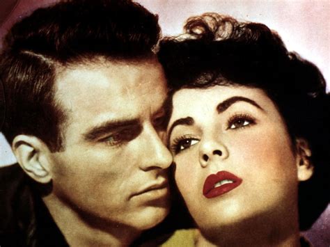 Elizabeth Taylor y Montgomery Clift en una escena de 