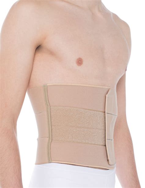 Ilustración comparativa de faja tubular y faja completa postparto