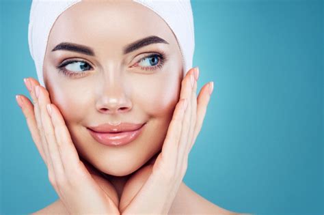 primeros planos de una piel sana y bien hidratada