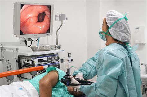 Imagen de una endoscopia digestiva alta mostrando el esófago.