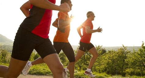 ilustración de los tres ejercicios nocturnos ligeros recomendados