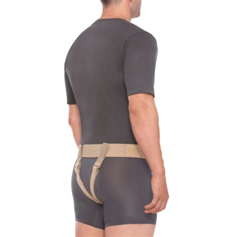 Diagrama que muestra cómo un braguero para hernia umbilical contiene la protuberancia.