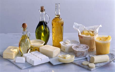 infografía comparativa de la composición de grasas en manteca de cerdo y aceites vegetales