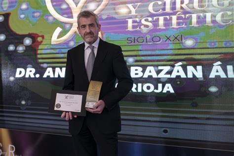 Trofeo o certificado del Premio de Medicina y Cirugía Estética Siglo XXI