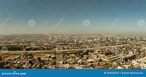 Vista panorámica de Tijuana, destacando su infraestructura turística y médica.