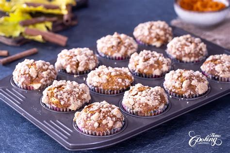 Muffins de calabaza y queso crema, decorados con un toque de canela