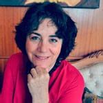 Retrato de Fátima Cabrera Rodríguez, escritora, pintora y escultora