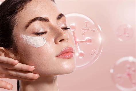 comparativa visual de la aplicación de tratamientos tópicos y el efecto de suplementos orales en la piel