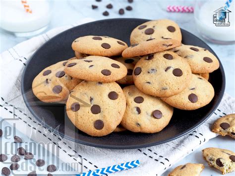 Galletas tipo cookie con pepitas de chocolate